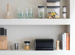 Brabantia Broodtrommels|Broodtrommel met schuifdeksel 26,50x31,60x17,30cm - staal - matt black