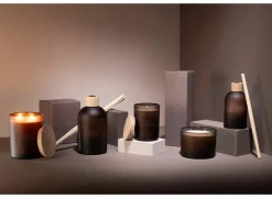 Kaars & Houder|Geurkaars Vanille  H8,5cm 38H - bruin